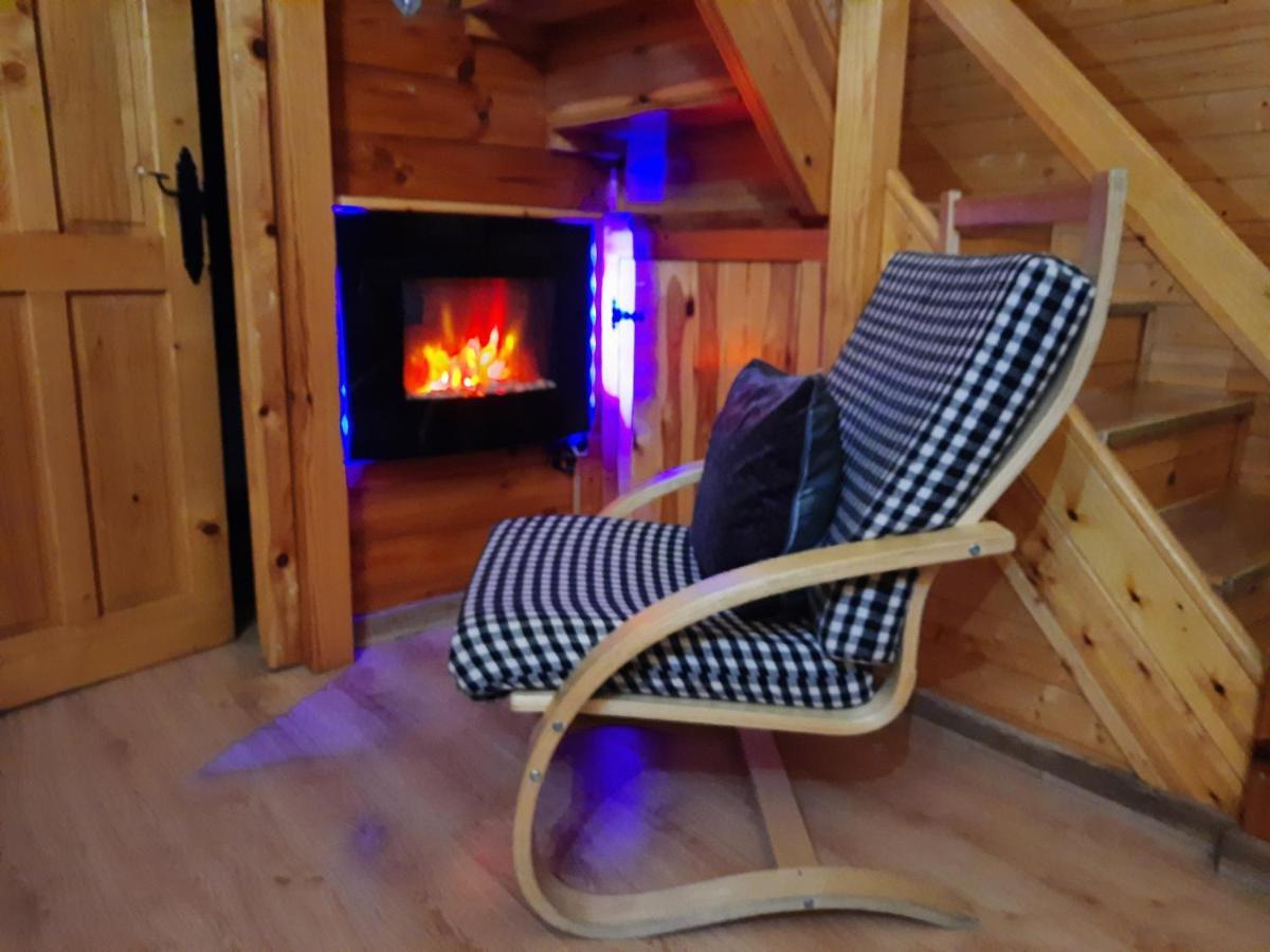 Cabanas De Madera El Rinconcillo 阿罗约弗里奥 外观 照片