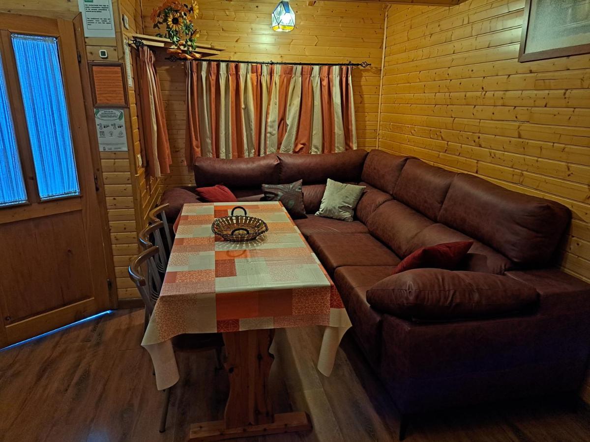 Cabanas De Madera El Rinconcillo 阿罗约弗里奥 外观 照片